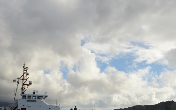 USCGC Kittiwake got underway for local law enforcement operations