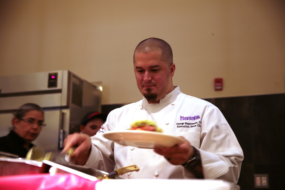 Chefs pay visit to Combat Center mess hall