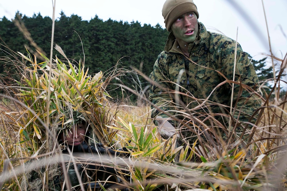 One Shot: Marines, JGSDF complete sniper training