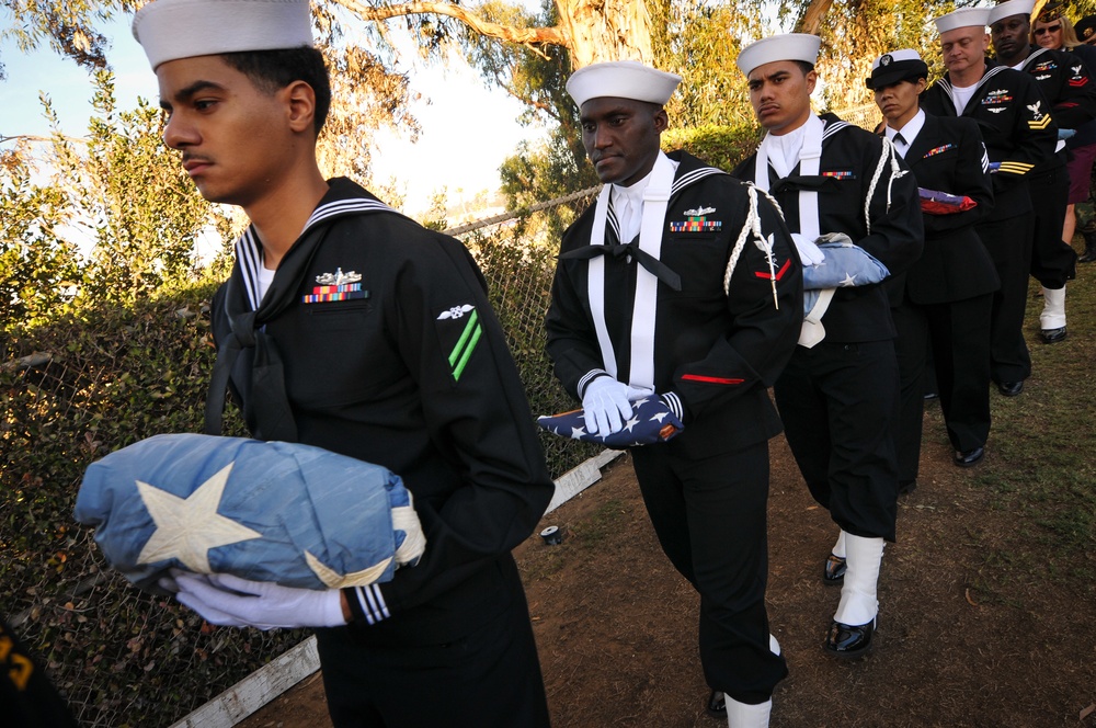 USS New Orleans Sailors participate in American flag retirement ceremony