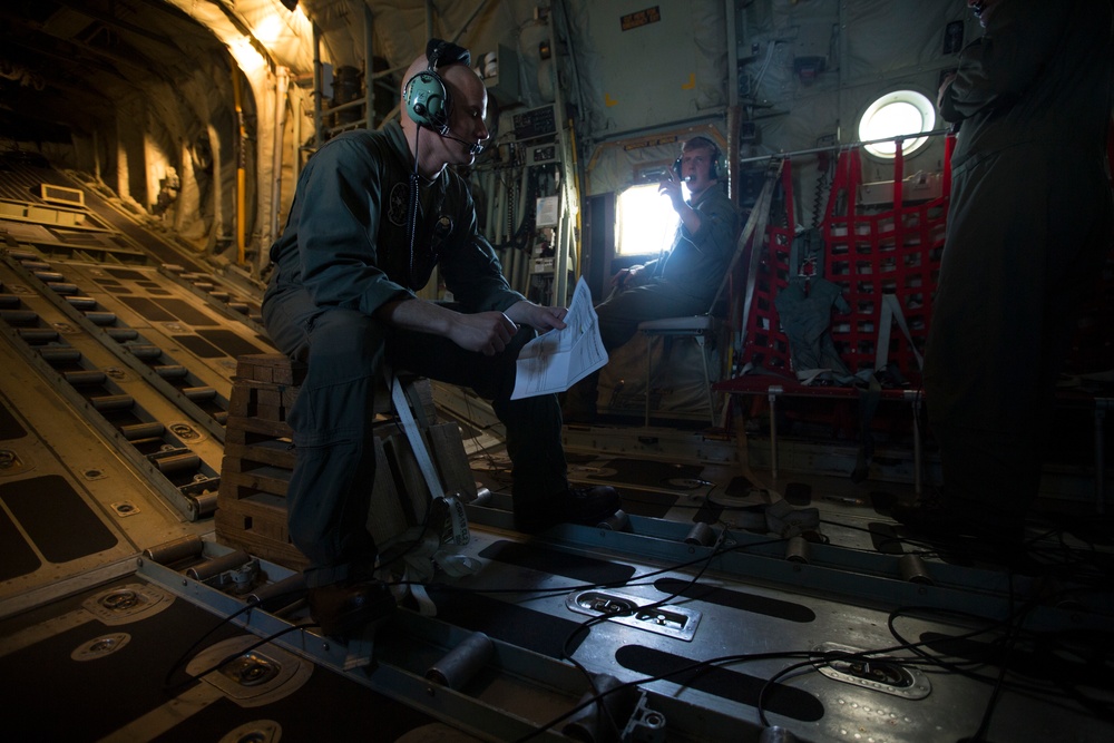VMGR-252 Rotary Wing Aerial Refuel Exercise