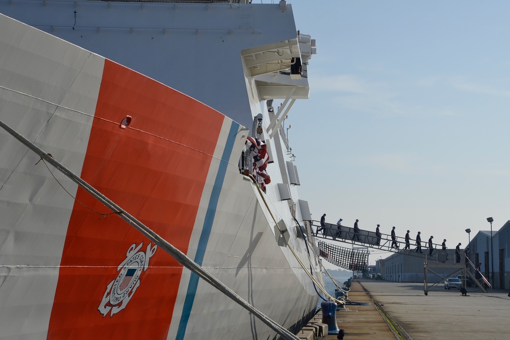 CGC Hamilton commissioning ceremony rehearsal