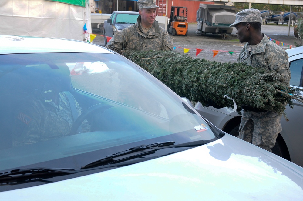 Holiday cheer for troops