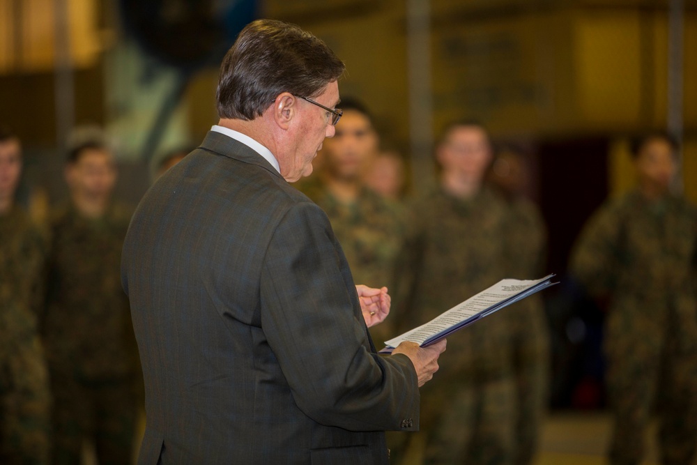 US Acting Assistant Secretary of Defense for Logistics and Materiel Readiness, Mr. Paul Peters, visits 2D MLG Marines