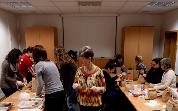 Families feed family with heart-warmed cookies