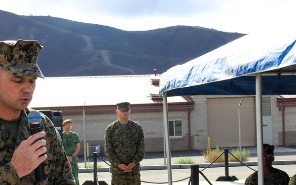 1/5 Marines, 7th SIB Team Up for Valient Mark