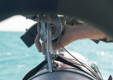 Commander, Task Group 56.1 Mine Countermeasure Platoon 601 launches and recovers Mark 18 Mod 2 Kingfish Unmanned Underwater Vehicles