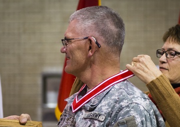 Sprynczynatyk honored with Army Engineer Association Award