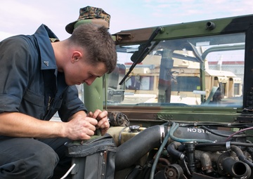CLB-31 Maintenance Marines keeps the 31st MEU ready
