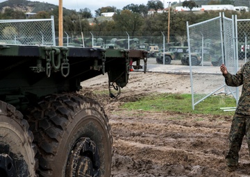 15th MEU Marines conduct vehicle maintenance