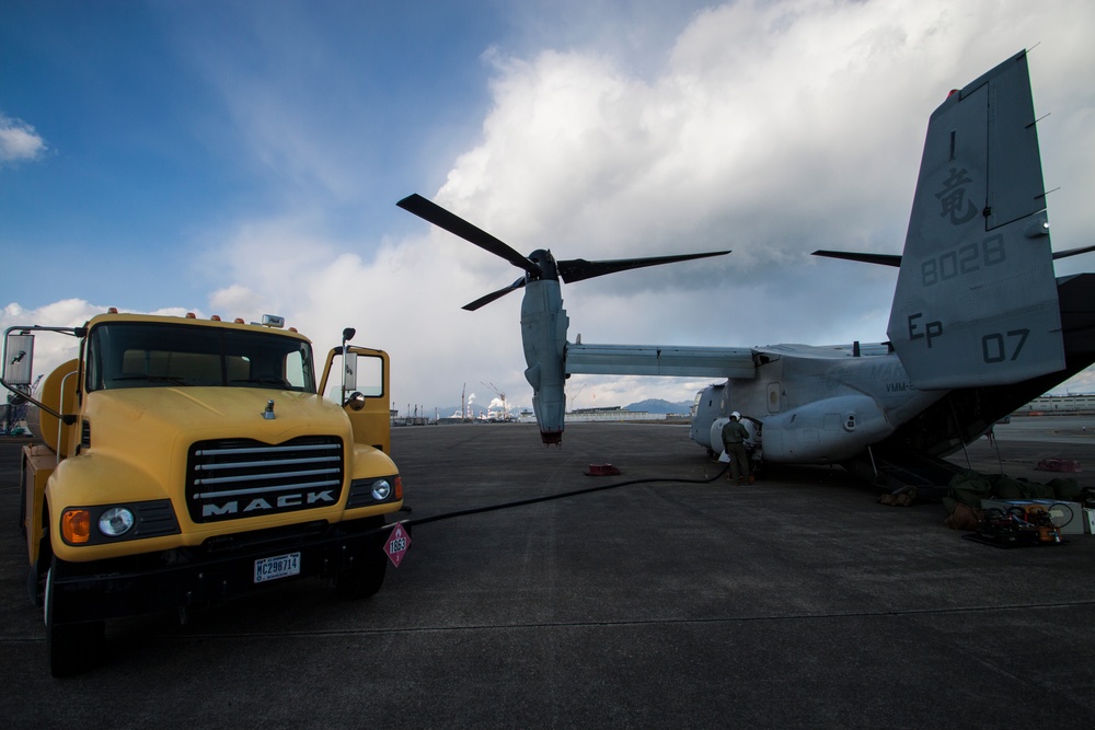 VMM-265 lands aboard MCAS Iwakuni, begins preparation for support of Exercise Forest Light