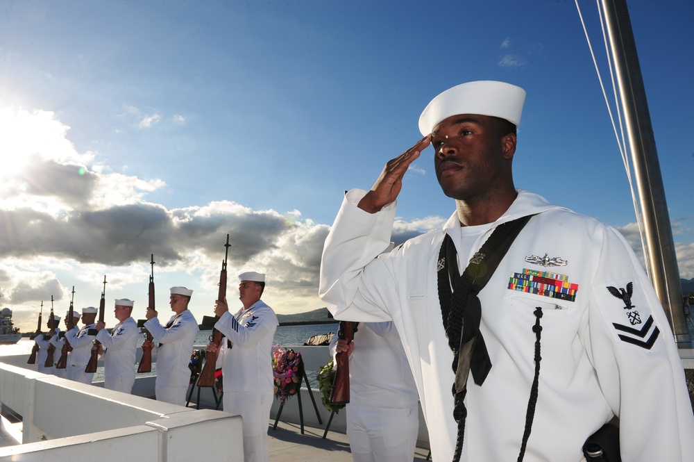 MM2 Smith ash scattering ceremony at USS Utah Memorial