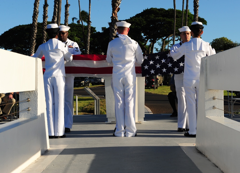 MM2 Smith ash scattering ceremony at USS Utah Memorial