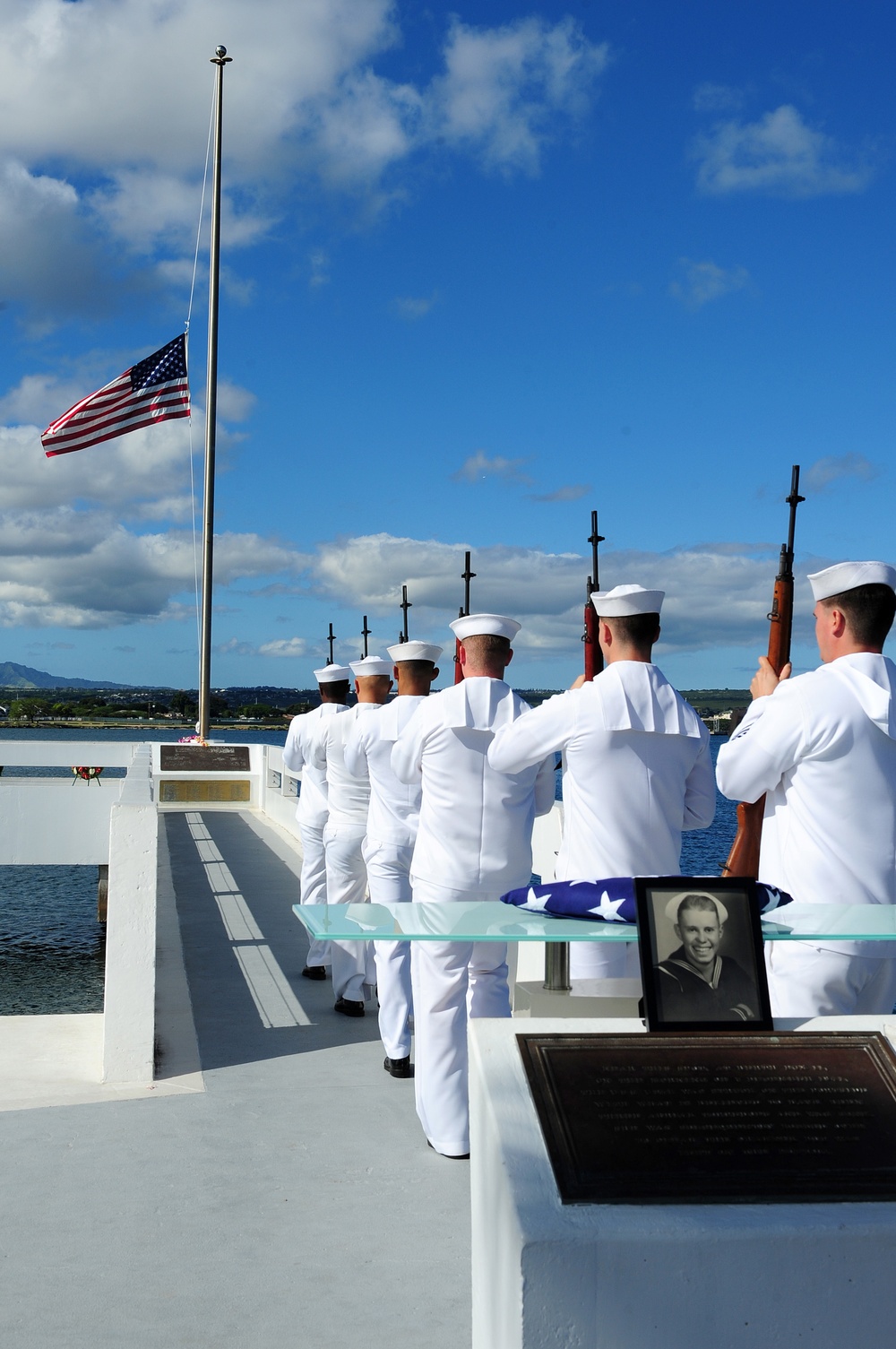 CPO Knight ash scattering ceremony at USS Utah Memorial