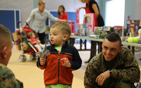 Combat Center families participate in OHF toy giveaway