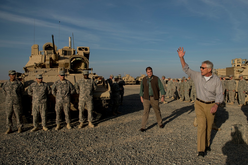 SecDef visits Kuwait