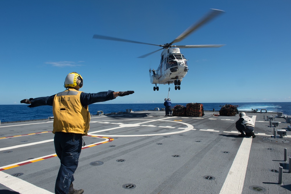 Replenishment at sea aboard the Littoral Combat Ship USS Fort Worth (LCS 3)