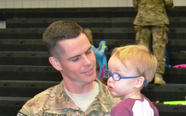 3d ESC Soldiers return from Afghanistan