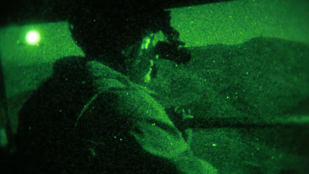 15th MEU Marines conduct TRAP mission