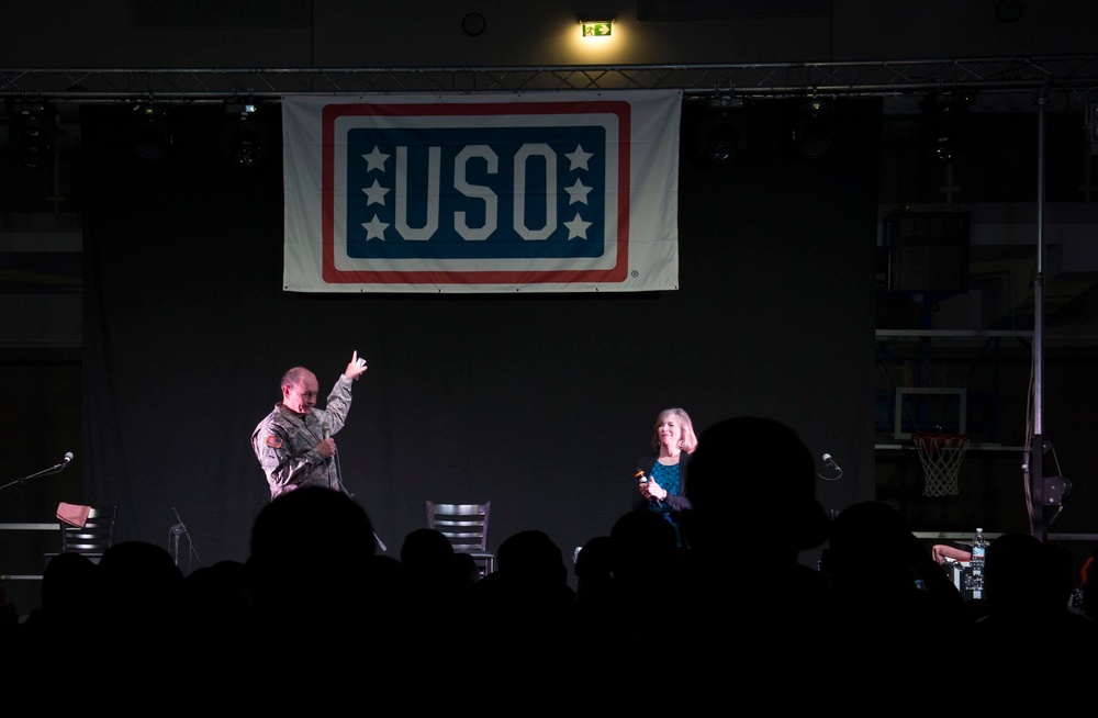 2014 CJCS Holiday USO Tour