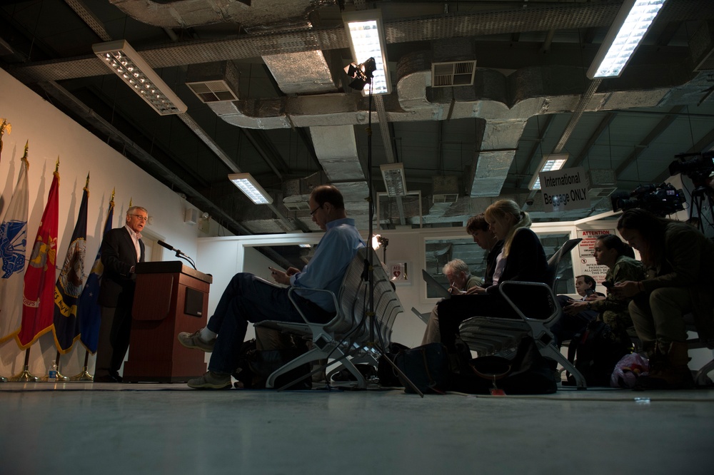 SecDef visits Iraq