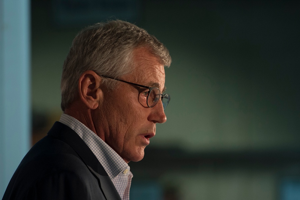 SecDef visits Iraq
