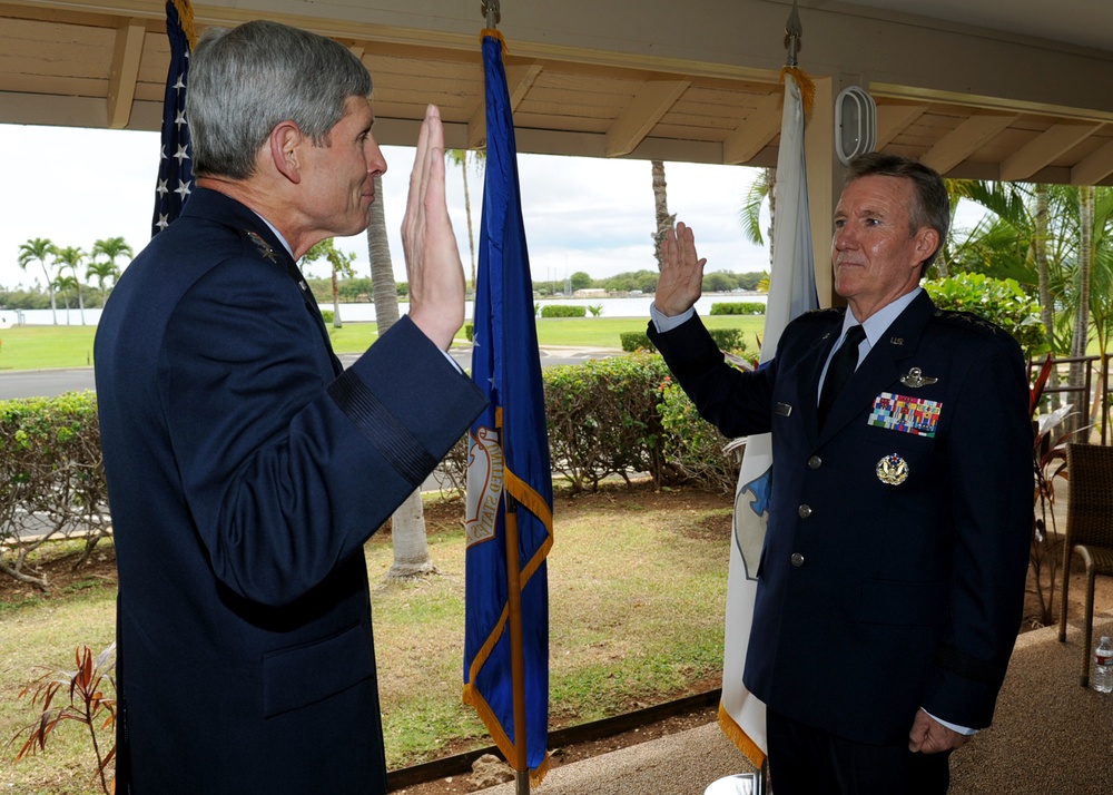 Carlisle receives fourth star, assumes leadership of PACAF