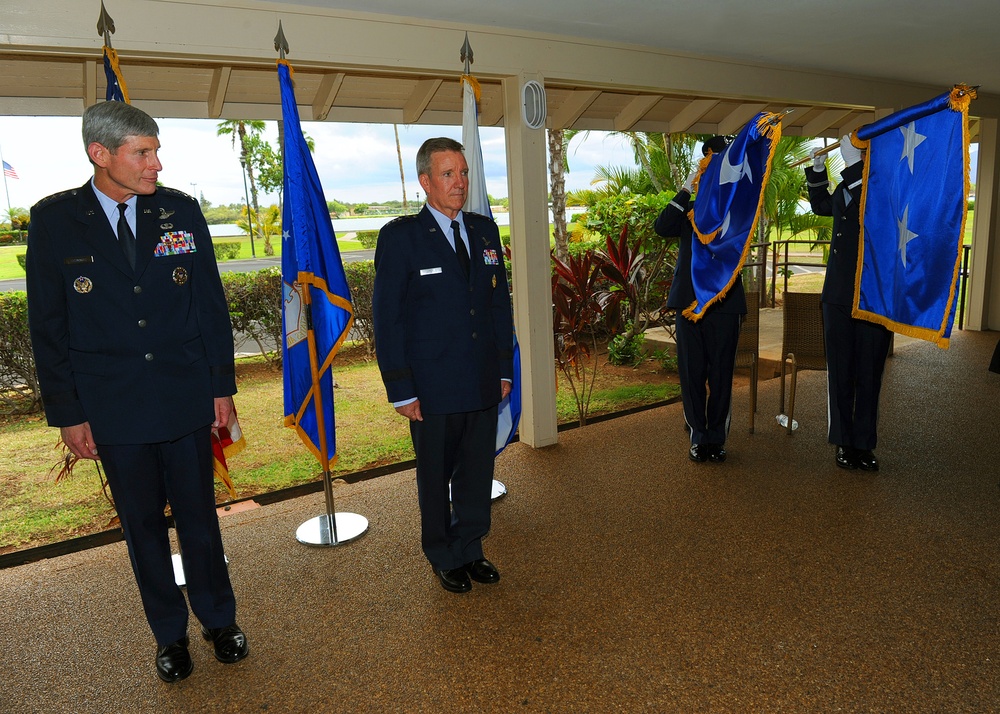 Carlisle receives fourth star, assumes leadership of PACAF