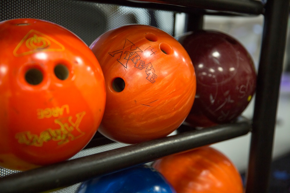 New features, great staff, quality food draw crowds to New River Bowling Center