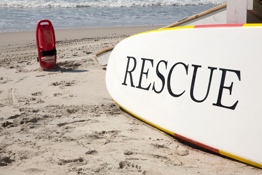 Onslow Beach-goers protected by Marine lifeguards