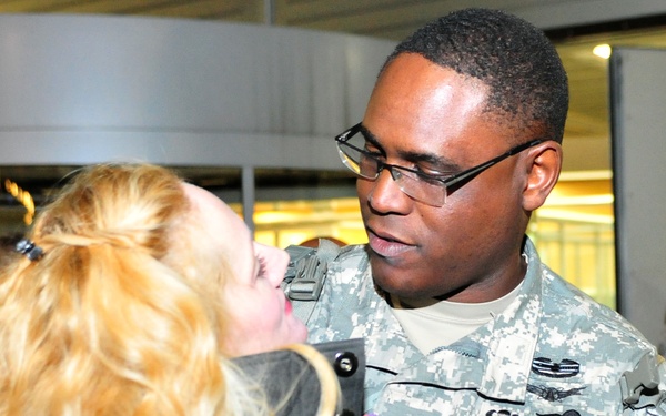 RSE-UA personnel return from Senegal