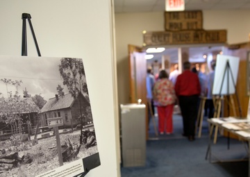 Former Camp Lejeune landowners return for reunion