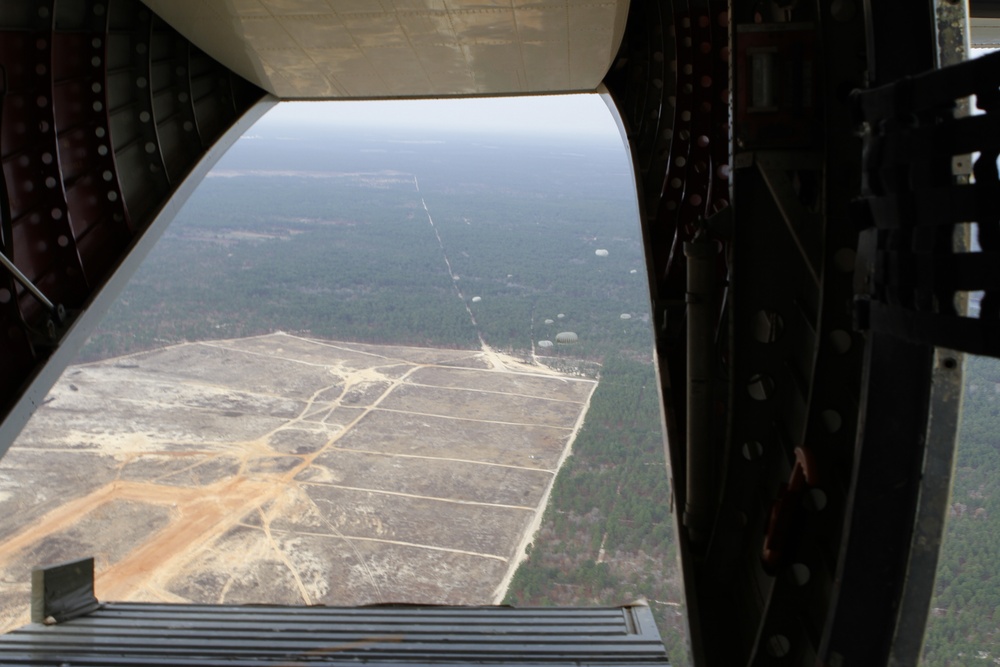 Earning foreign jump wings