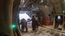 US Air Force helps Iraq develop airdrop capability