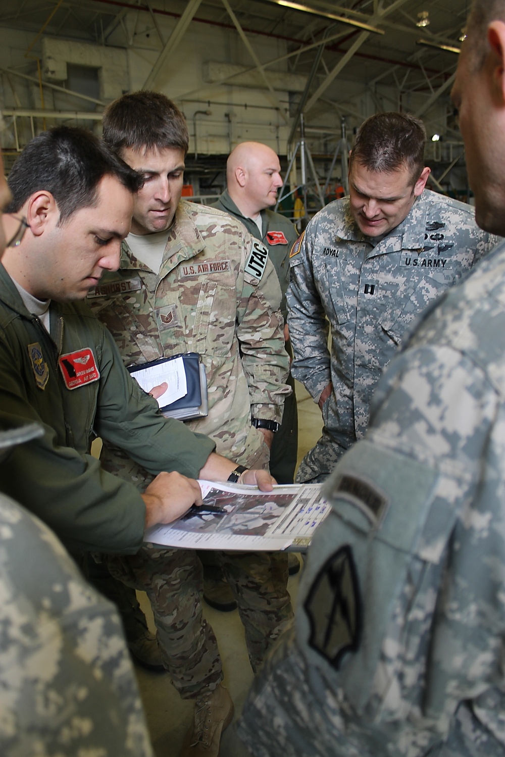 Final airborne operations brief