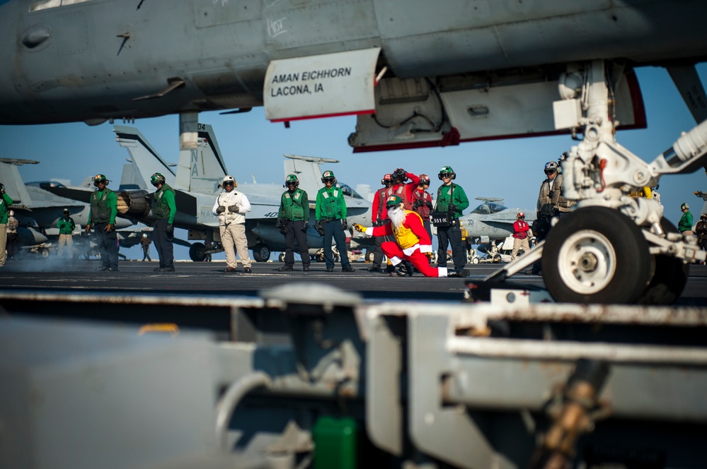 USS Carl Vinson flight deck operations