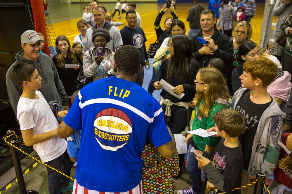 Harlem Globetrotters bring their basketball talents to Camp Foster