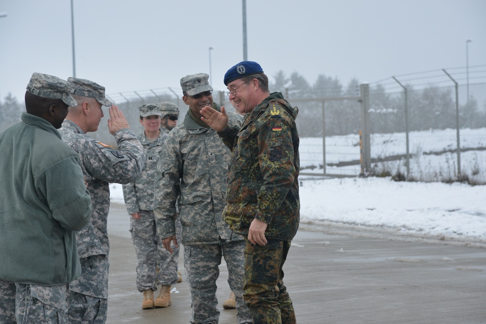 German 3 star general visits the Viper Pit