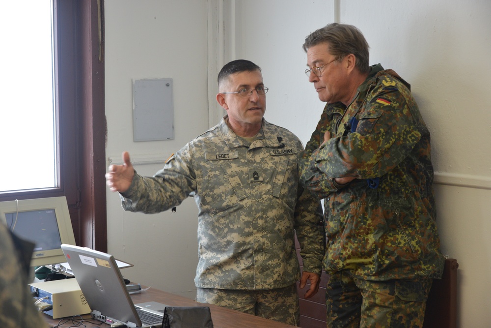 German 3 star general visits the Viper Pit