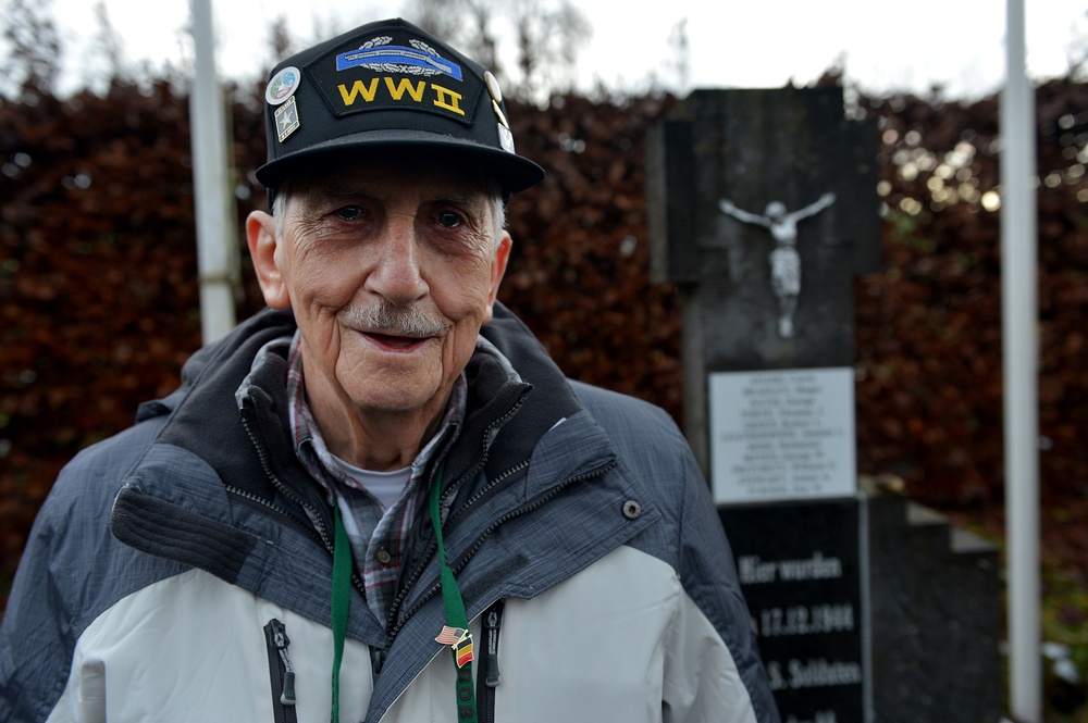 WWII veterans honor the Wereth 11