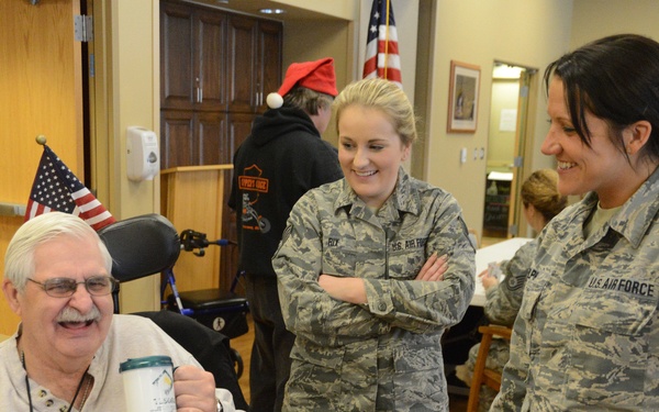 Guardsmen bring good tidings, cheer to North Dakota veterans home