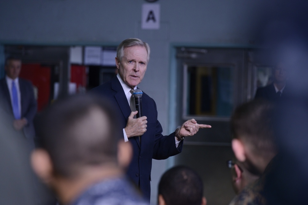 Secretary of the Navy visits South Korea Secretary of the Navy visits South Korea