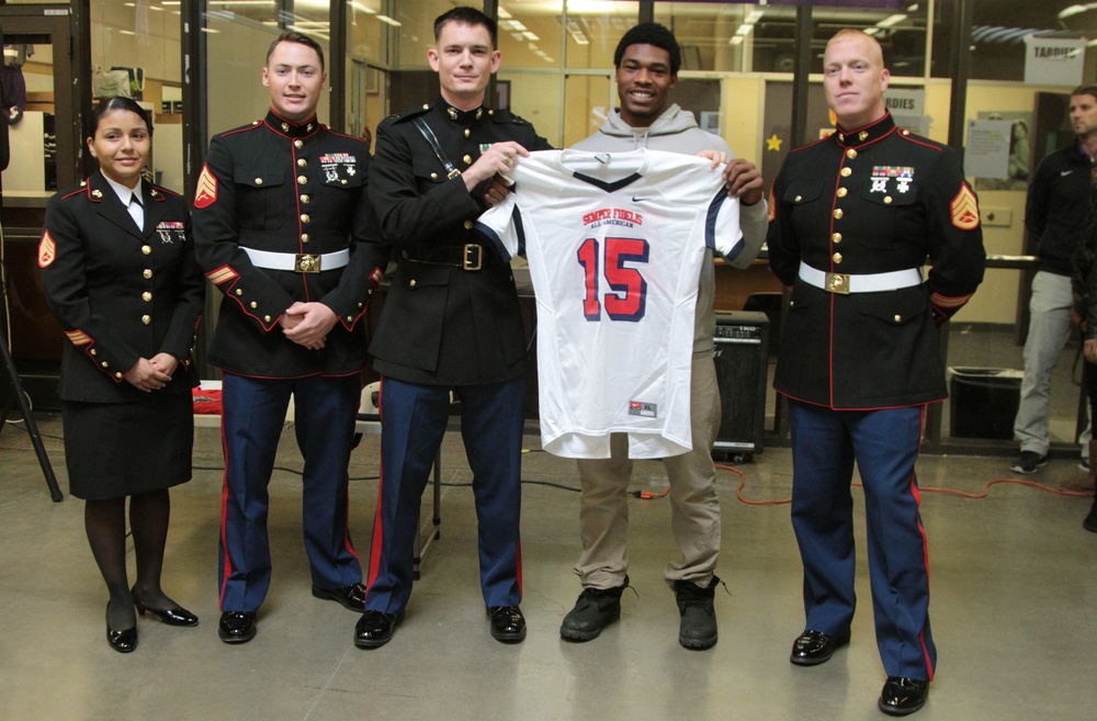 Sacramento Charter High School football player selected for U.S. Marines’ Semper Fidelis All-American Bowl