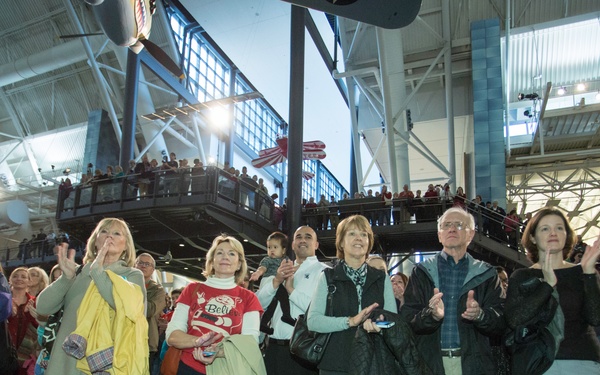 Air Force Band scores another win with flash mob