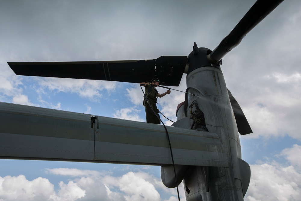 US Marines complete two months of support to Ebola Response in West Africa