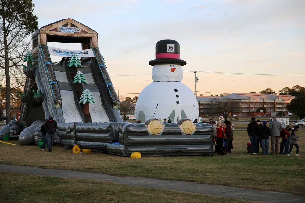 Families kick off holiday season with Winterfest