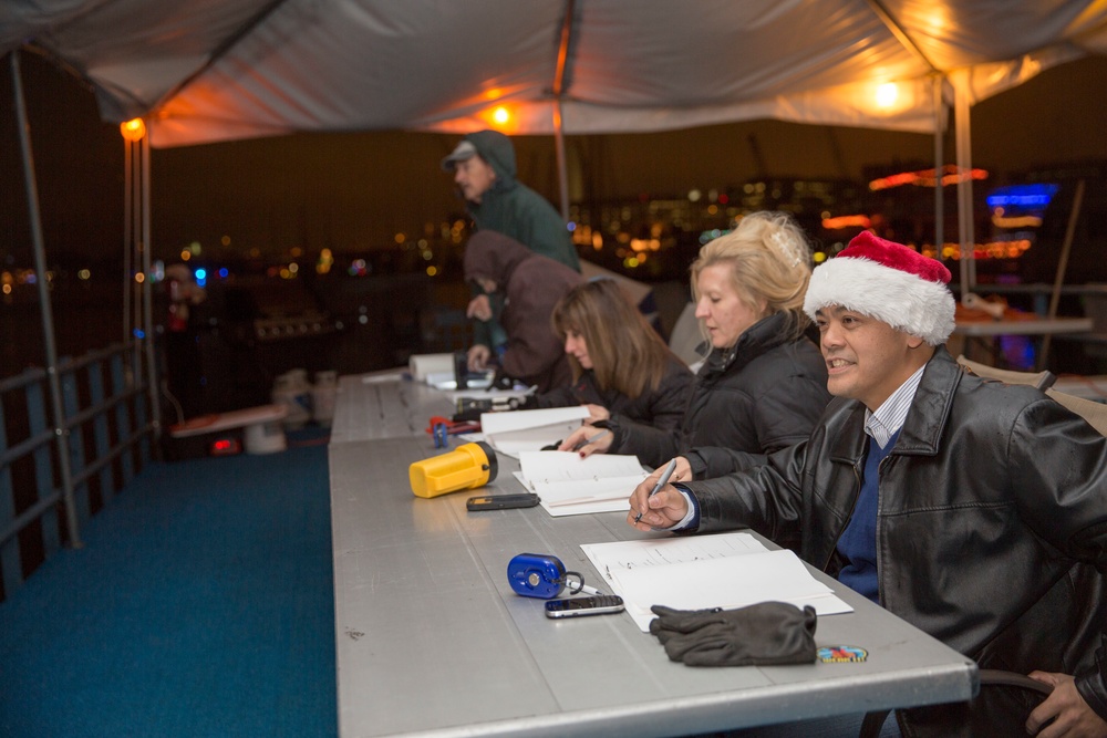 JBM-HH participates in annual lighted boat parade