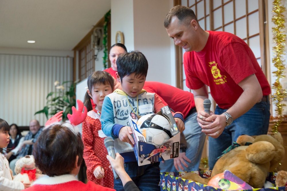 Toys for Tots: Yokota Marines deliver cheer to children
