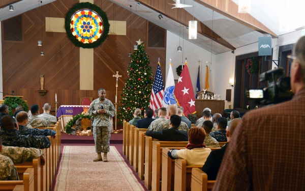 Lt. Gen. Robert S. Ferrell all-hands meeting