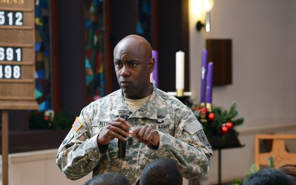 Lt. Gen. Robert S. Ferrell all-hands meeting